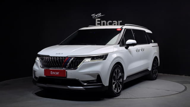 2023 KIA Carnival