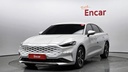 2022 KIA K8