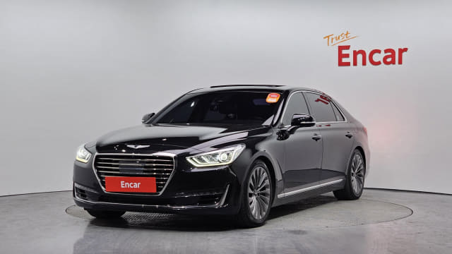 2018 Genesis EQ900