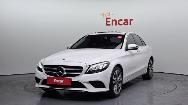 2019 MERCEDES-BENZ C-Class