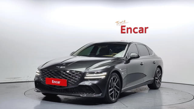 2025 Genesis G80
