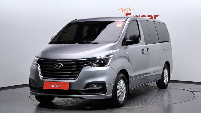 2021 HYUNDAI Grand Starex