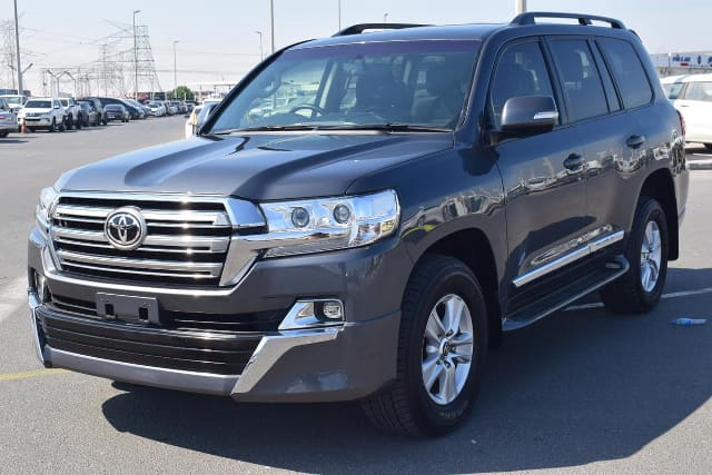2016 TOYOTA Land Cruiser