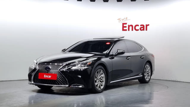 2019 LEXUS LS