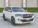 2018 TOYOTA Land Cruiser