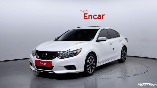 2017 NISSAN Altima