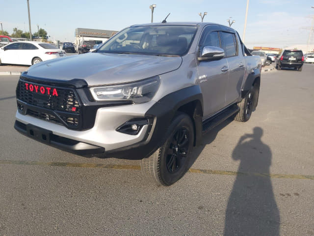 2017 TOYOTA Hilux Sports Pickup