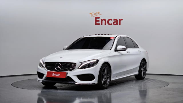 2017 MERCEDES-BENZ C-Class