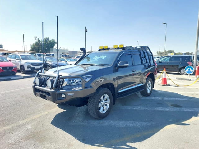2018 TOYOTA Land Cruiser Prado