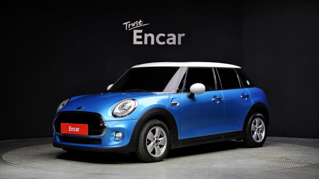 2017 Mini Cooper