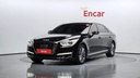 2017 Genesis EQ900