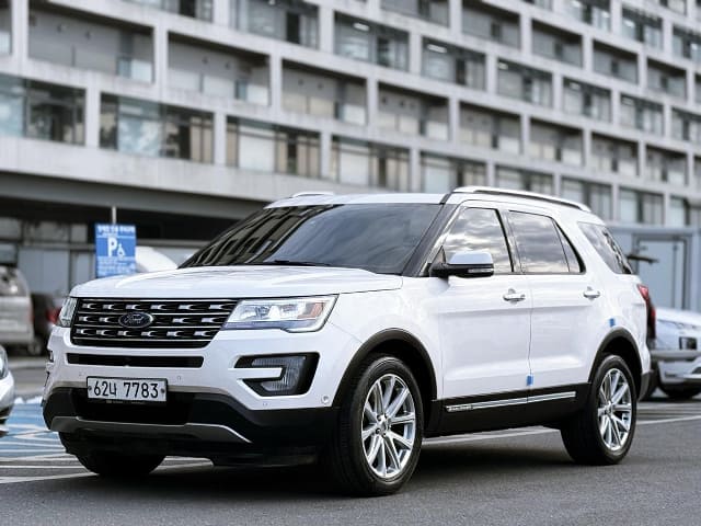 2017 FORD Explorer
