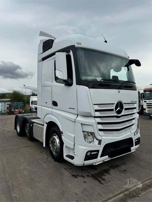 2016 MERCEDES-BENZ ACTROS