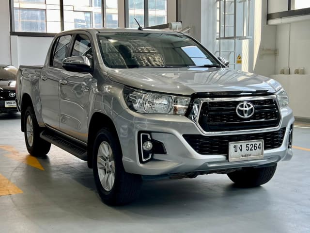 2018 TOYOTA Hilux