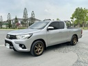 2018 TOYOTA Hilux