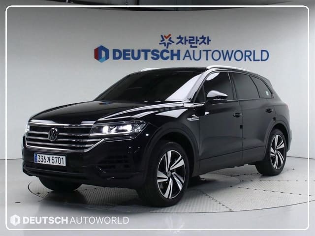 2020 VOLKSWAGEN Touareg