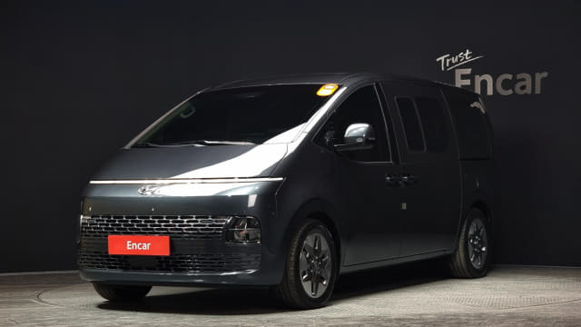 2023 HYUNDAI Staria