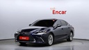 2022 LEXUS ES