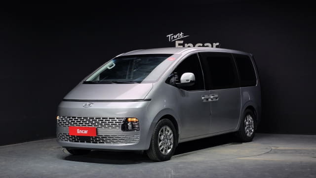 2022 HYUNDAI Staria