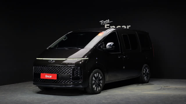 2022 HYUNDAI Staria