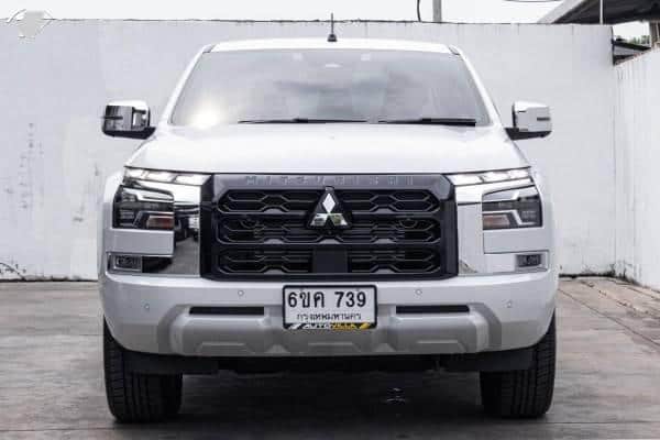 2025 MITSUBISHI Triton