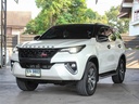 2020 TOYOTA Fortuner