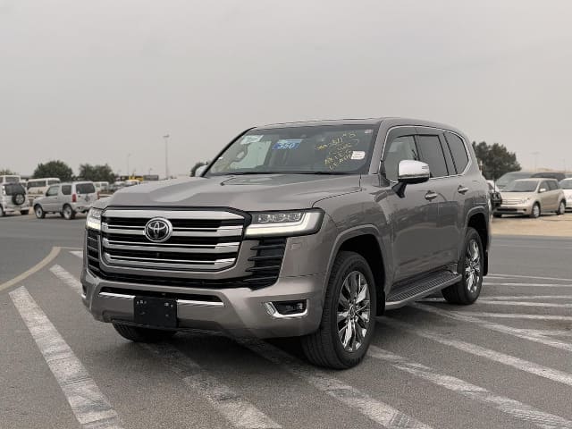 2023 TOYOTA Land Cruiser