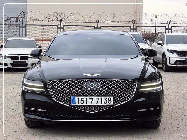 2023 Genesis G80