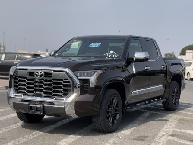 2024 TOYOTA Tundra
