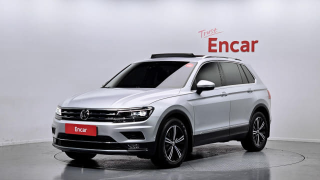 2020 VOLKSWAGEN Tiguan