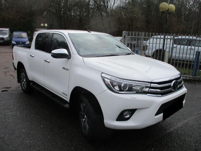 2018 TOYOTA Hilux