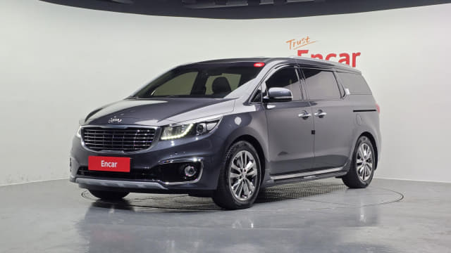 2017 KIA Carnival