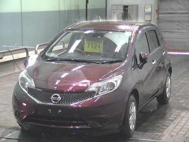 2016 NISSAN Note