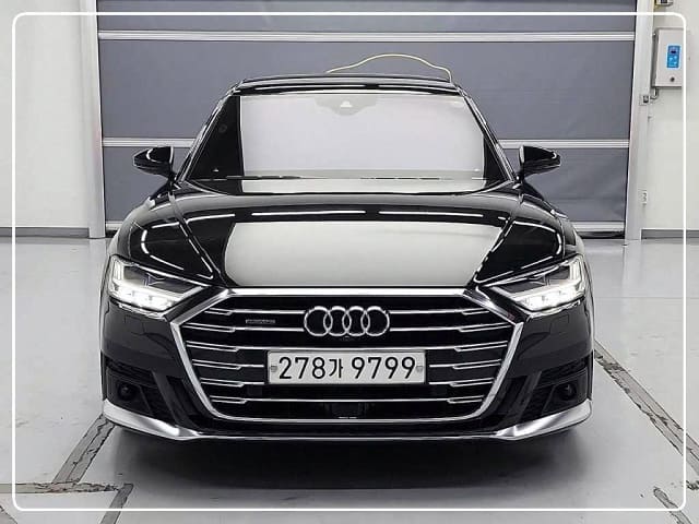 2020 AUDI A8