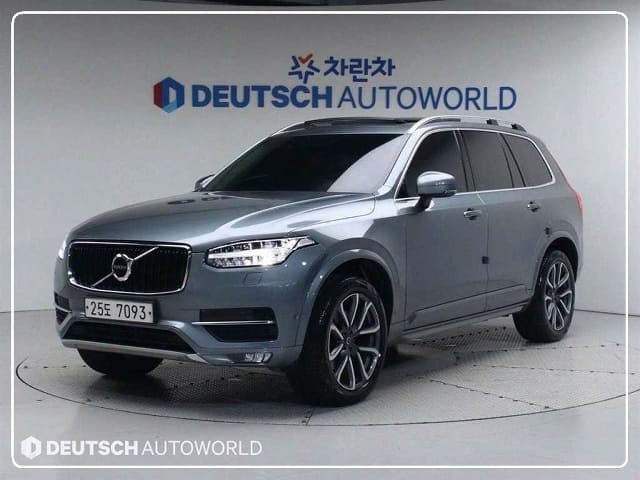 2018 VOLVO XC90