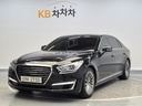 2017 Genesis EQ900