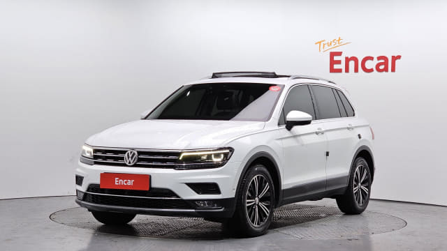 2020 VOLKSWAGEN Tiguan