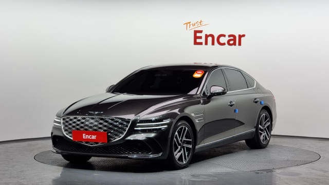 2025 Genesis G80