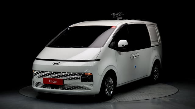 2022 HYUNDAI Staria