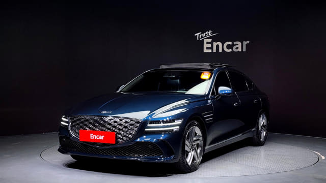 2025 Genesis G80