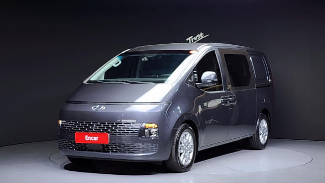 2022 HYUNDAI Staria