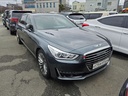 2018 Genesis EQ900