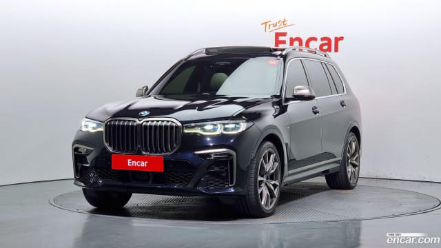 2021 BMW X7