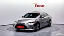 2019 LEXUS ES