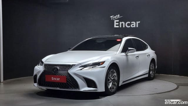 2018 LEXUS LS