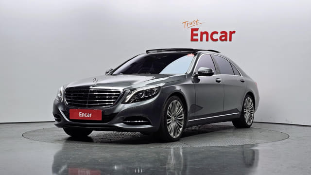 2017 MERCEDES-BENZ S-Class