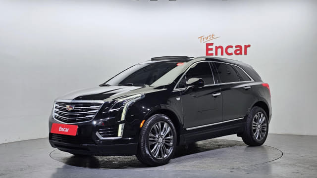 2017 CADILLAC XT5