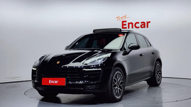 2017 Porsche MACAN