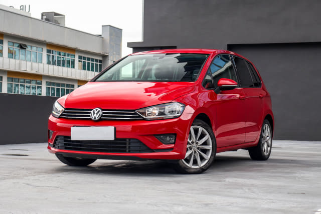 2016 VOLKSWAGEN Sport van