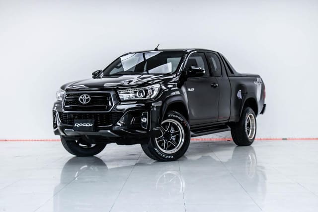 2018 TOYOTA Hilux